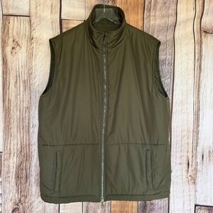 Malo Reversible Vest Green Italy Quiet Luxury Bergdorf Goodman Timeless Heritage